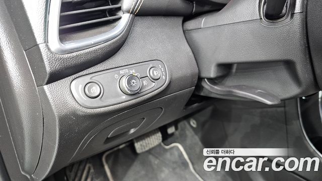 Chevrolet Korea Trax 2018 — photo 26