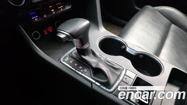 Kia Sportage 2016 — photo 9