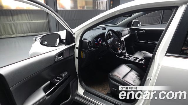 Kia Sportage 2016 — photo 10