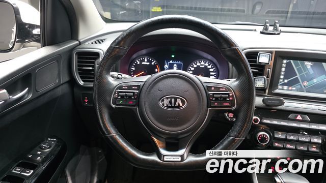 Kia Sportage 2016 — photo 13