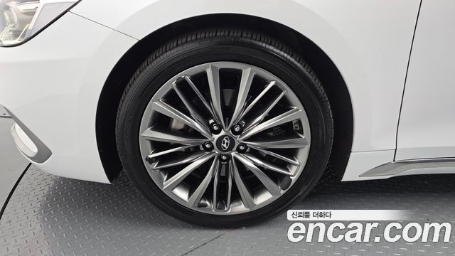 Hyundai Grandeur 2017 — photo 5