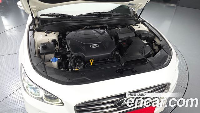 Hyundai Grandeur 2017 — photo 6