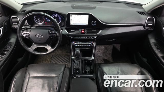 Hyundai Grandeur 2017 — photo 10