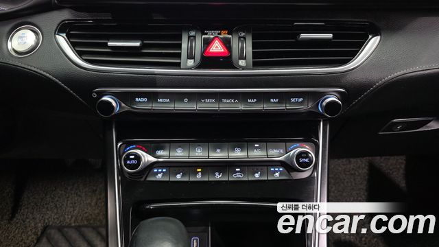 Hyundai Grandeur 2017 — photo 22
