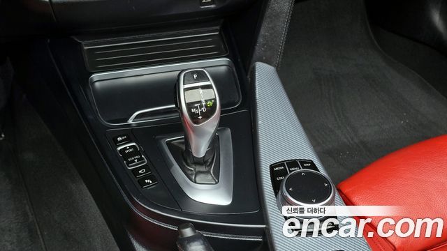 BMW 4-Series 2018 — photo 9