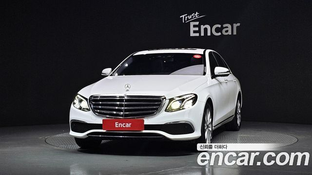 Mercedes-Benz E-Class 2018 — photo 3