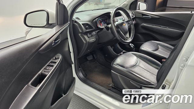 Chevrolet Korea Spark 2017 — photo 10