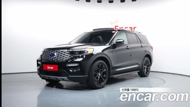 Ford Explorer 2021 — photo 1