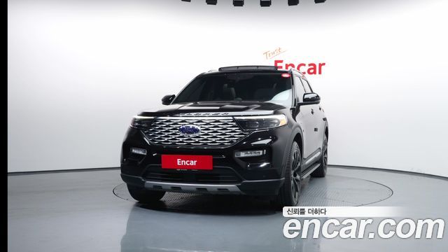 Ford Explorer 2021 — photo 3