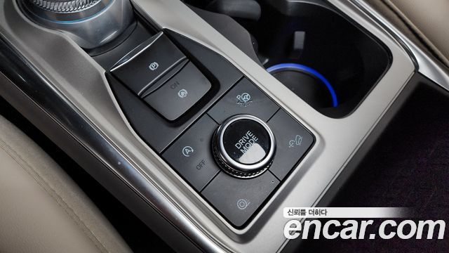 Ford Explorer 2021 — photo 15