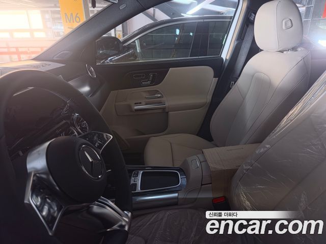 Mercedes-Benz EQA 2026 — photo 3