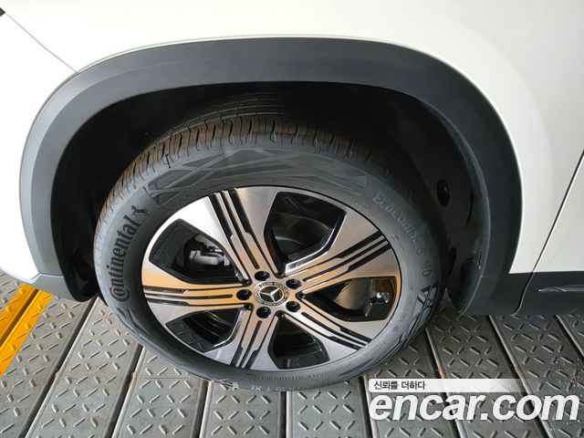 Mercedes-Benz EQA 2026 — photo 4