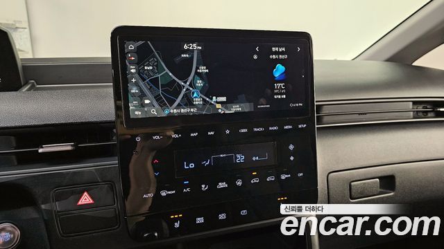 Hyundai Staria 2025 — photo 20