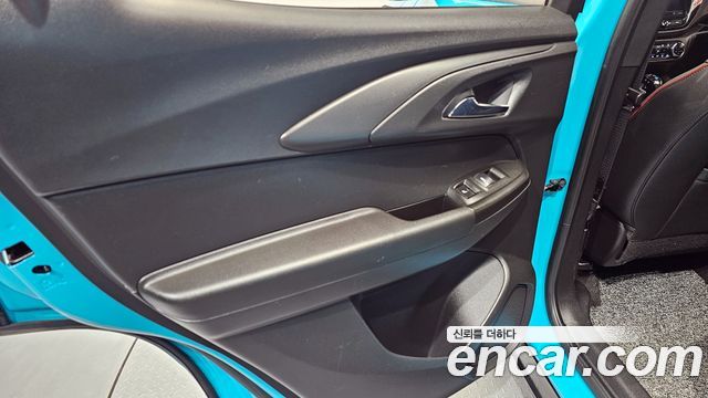 Chevrolet Korea Trailblazer 2021 — photo 15