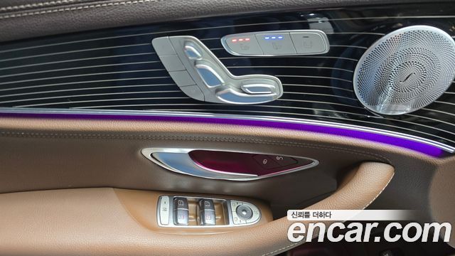 Mercedes-Benz E-Class 2020 — photo 27