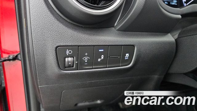 Hyundai Kona 2018 — photo 16