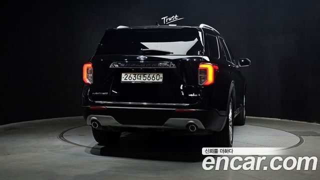 Ford Explorer 2020 — photo 4