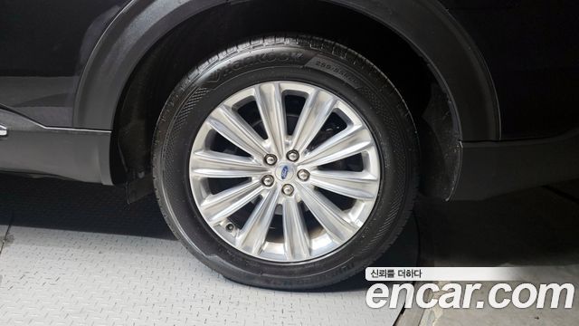 Ford Explorer 2020 — photo 7
