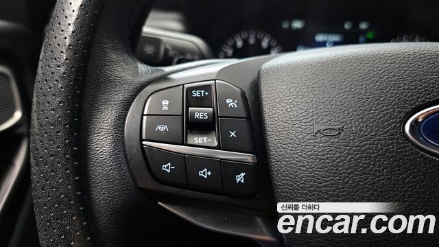 Ford Explorer 2020 — photo 30