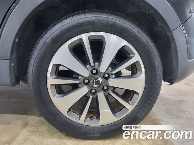 KG Mobility KORANDO 2015 — photo 5