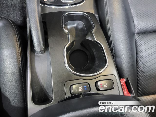 KG Mobility KORANDO 2015 — photo 17