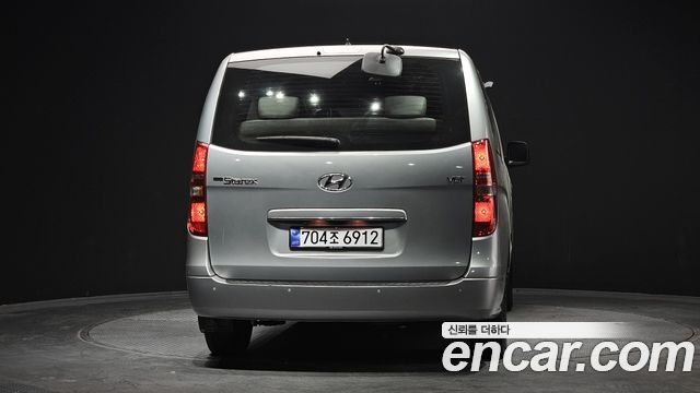 Hyundai Starex 2019 — photo 4