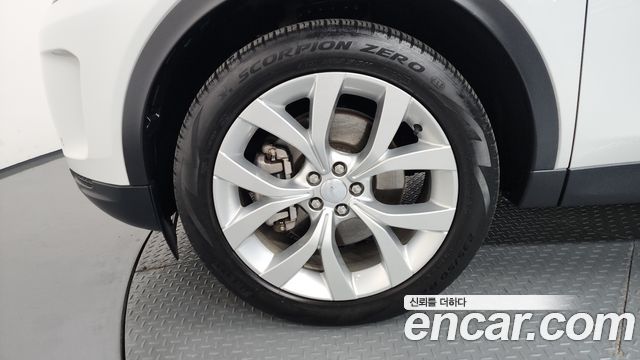 Land Rover Discovery Sport 2022 — photo 5