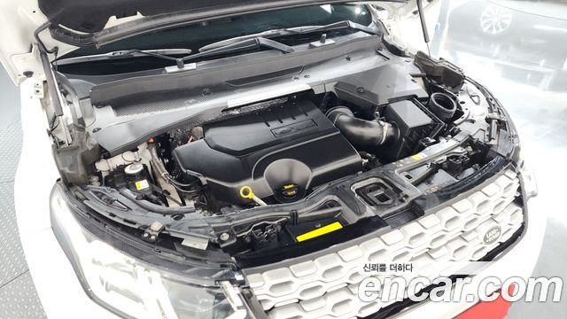 Land Rover Discovery Sport 2022 — photo 6