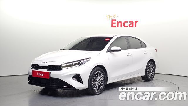 Kia K3 2024 — photo 1