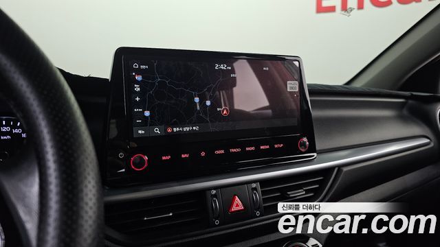 Kia K3 2024 — photo 16