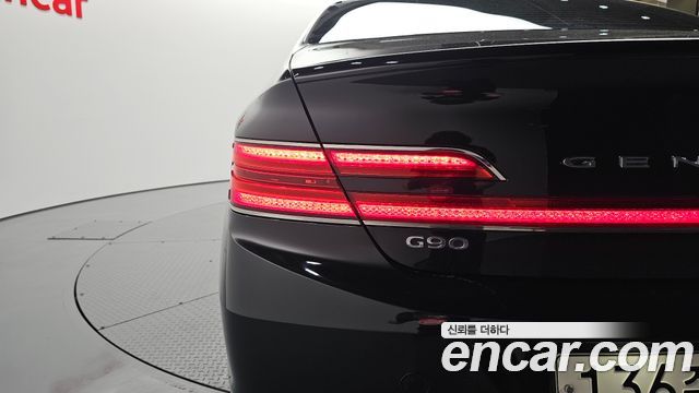Genesis G90 2019 — photo 9