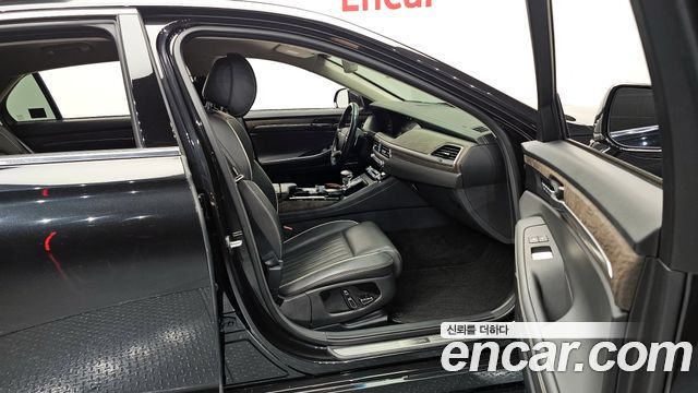 Genesis G90 2019 — photo 16