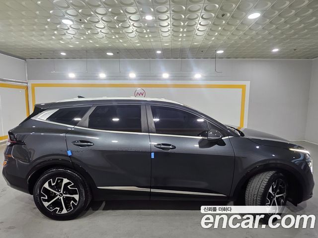 Kia Sportage 2023 — photo 6