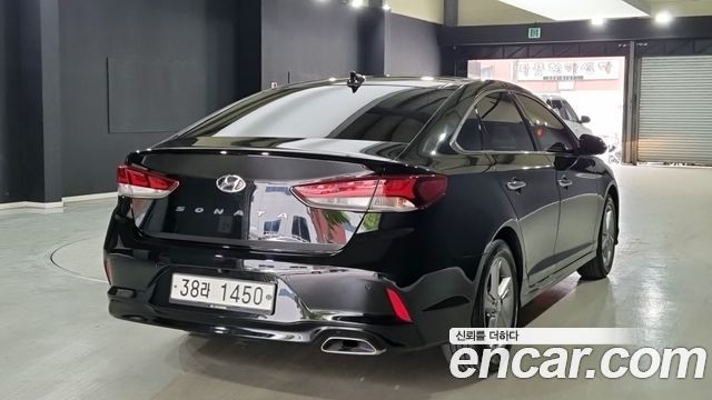 Hyundai Sonata 2018 — photo 2