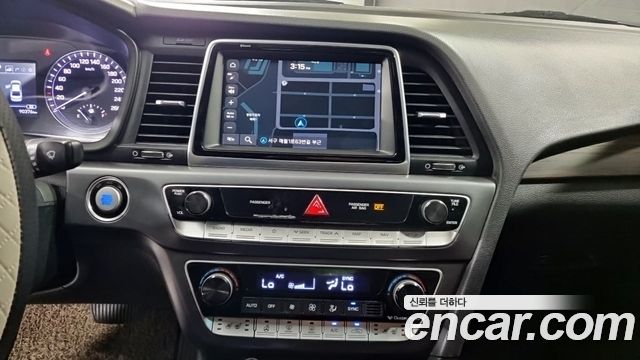 Hyundai Sonata 2018 — photo 13