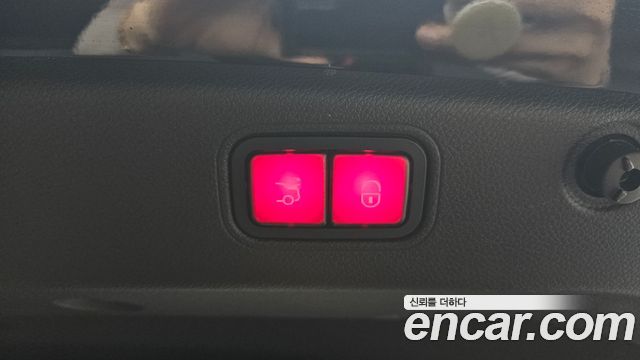 Mercedes-Benz CLS-Class 2020 — photo 20