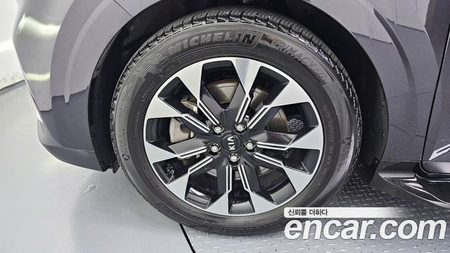 Kia Canival 2021 — photo 5