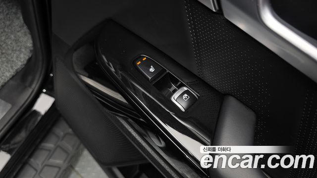 Kia Mohave 2022 — photo 16