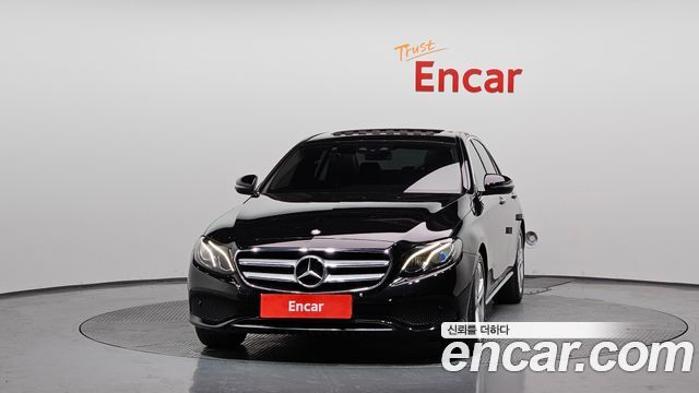 Mercedes-Benz E-Class 2017 — photo 3