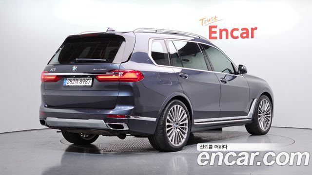 BMW X7 2020 — photo 2