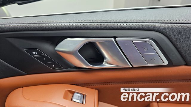 BMW X7 2020 — photo 30