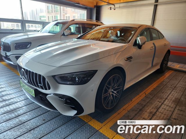 Mercedes-Benz AMG GT 2025 — photo 1