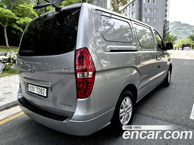 Hyundai Starex 2018 — photo 4