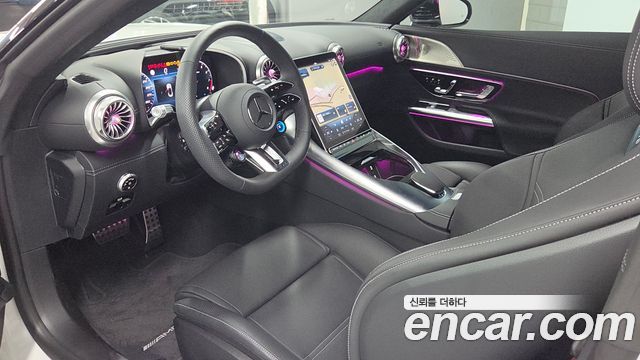 Mercedes-Benz SL-Class 2025 — photo 7