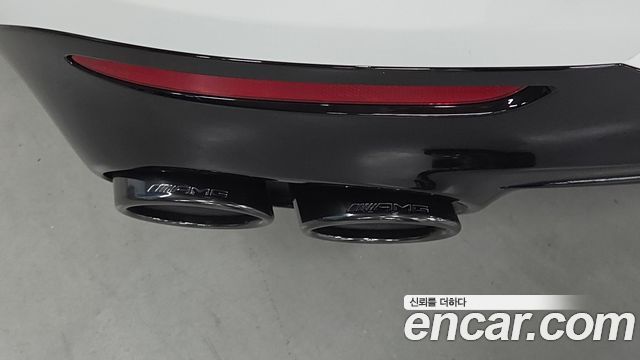 Mercedes-Benz SL-Class 2025 — photo 18