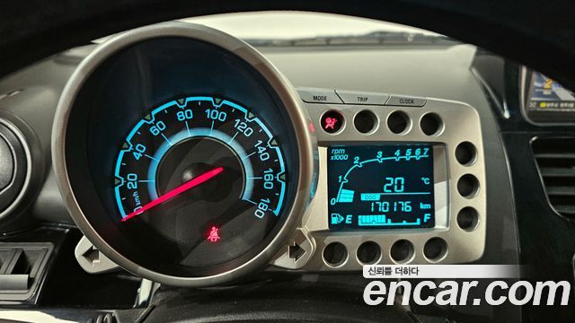 Chevrolet Korea Spark 2012 — photo 11