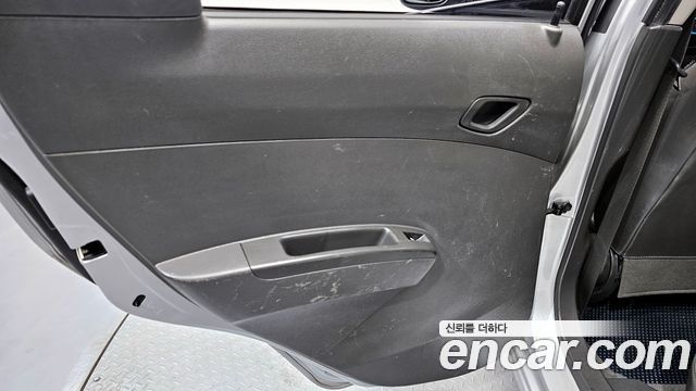 Chevrolet Korea Spark 2012 — photo 15
