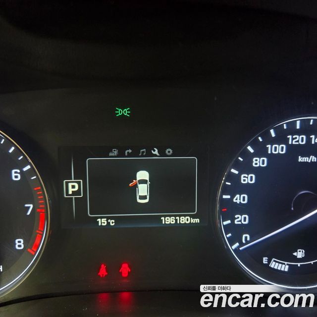 Hyundai Genesis 2016 — photo 10