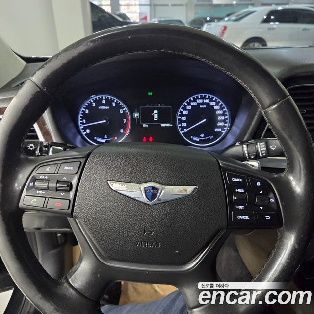 Hyundai Genesis 2016 — photo 19