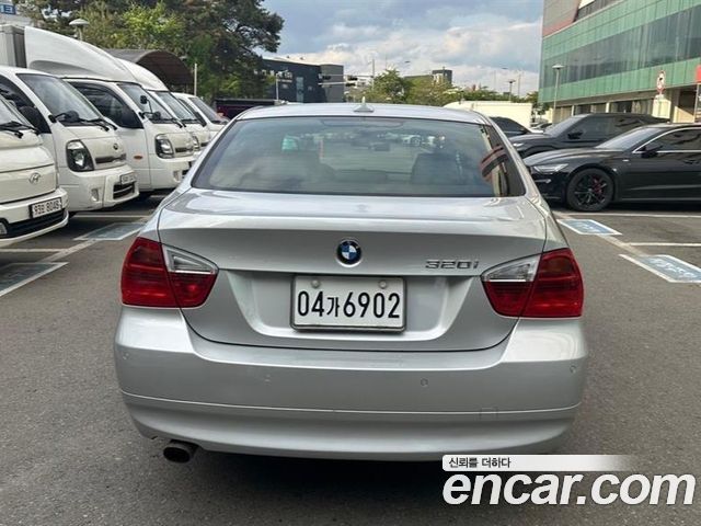 BMW 3-Series 2006 — photo 5